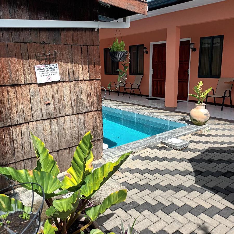 Апартаменты Max Garden And Pool Парамарибо Экстерьер фото